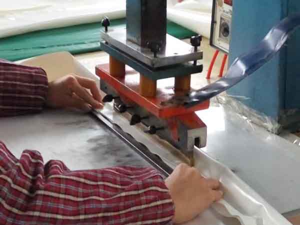 萊恩斯游樂設備制作工藝