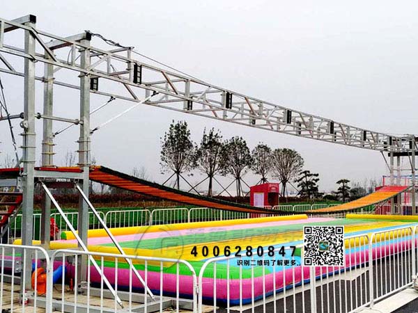 天梁搖擺橋