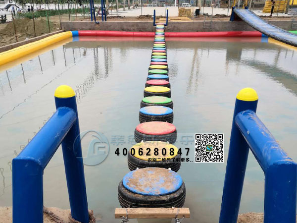 水上輪胎橋