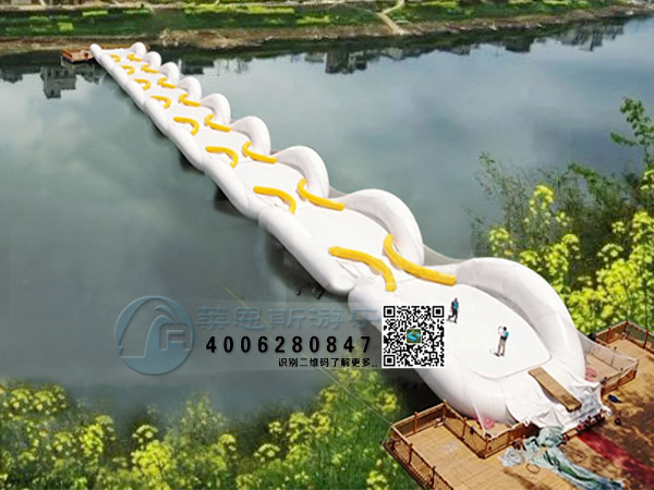 蹦床橋